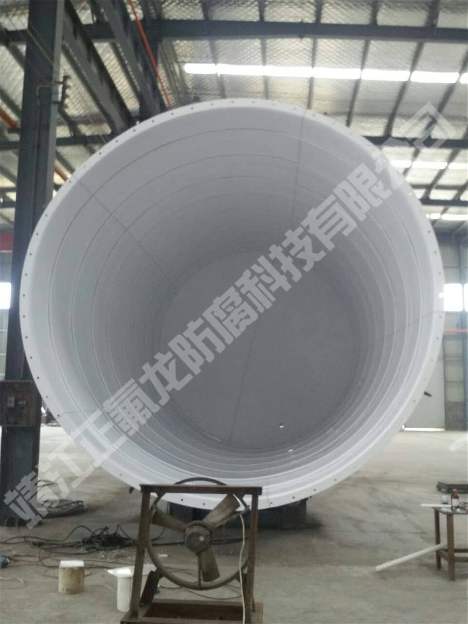 内衬聚四氟乙烯（PTFE）大型设备