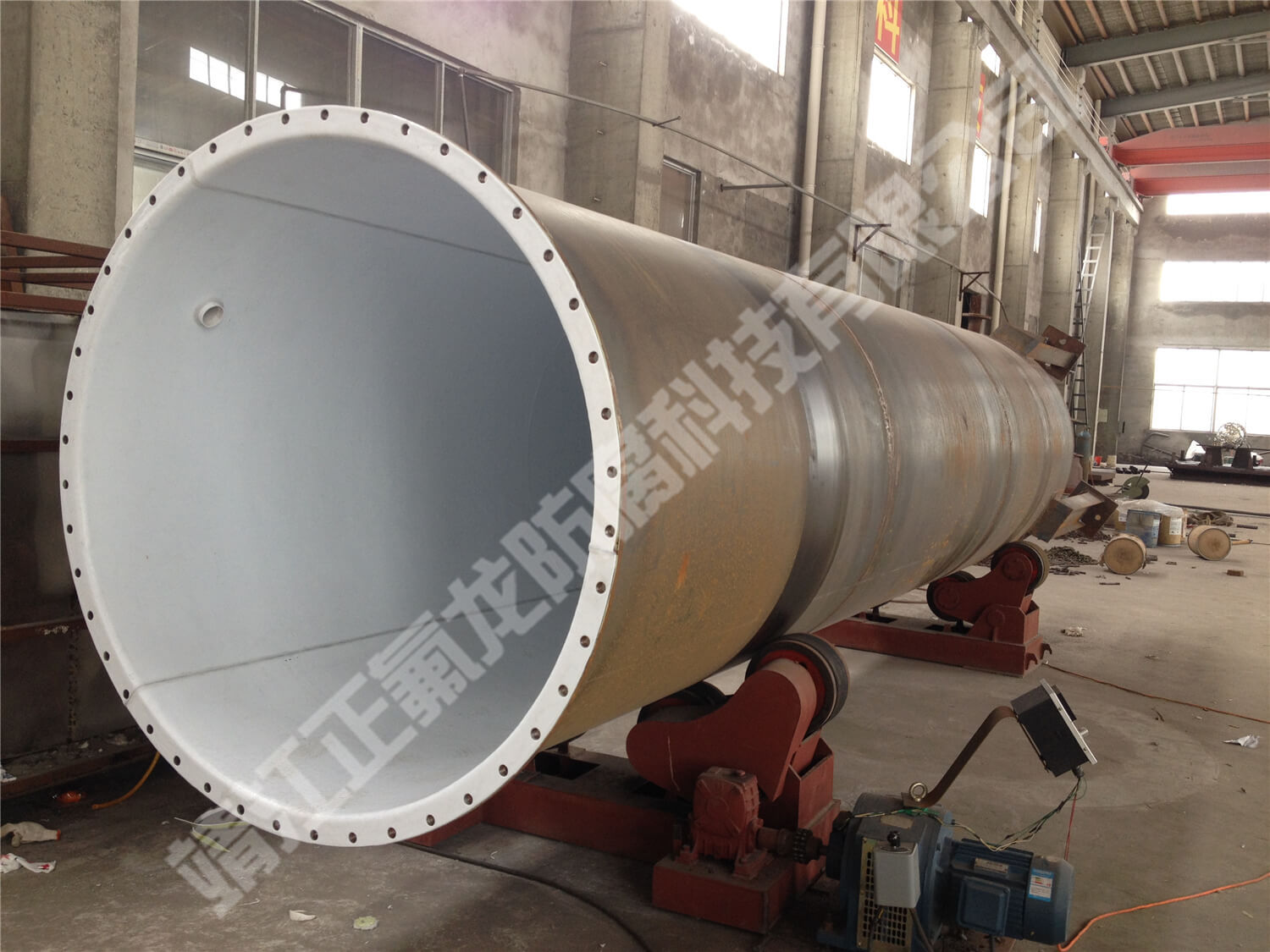 内衬聚四氟乙烯（PTFE）大型设备