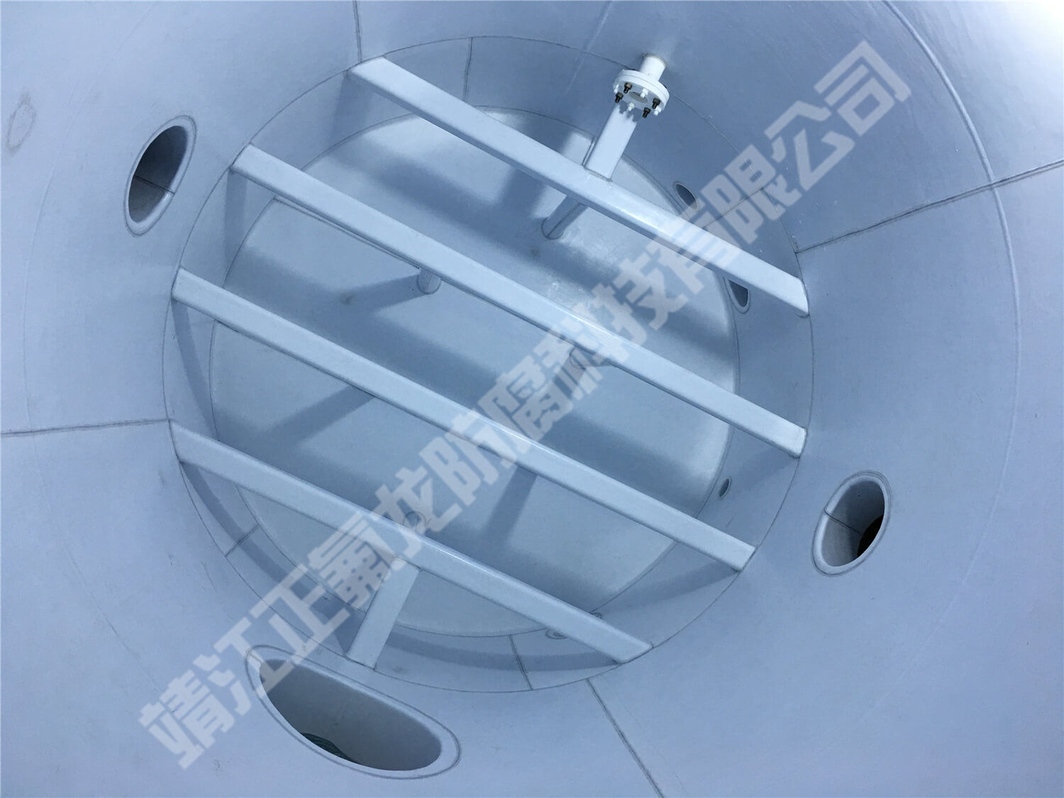 内衬聚四氟乙烯（PTFE）大型设备