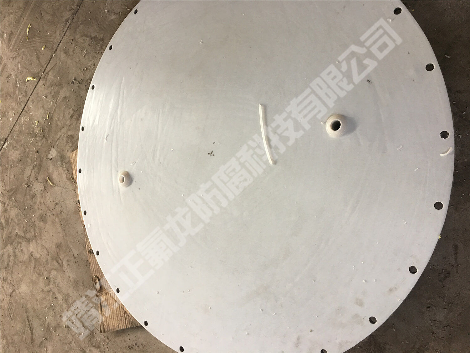 内衬聚四氟乙烯（PTFE）大型设备