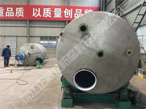 内衬聚四氟乙烯（PTFE）大型设备